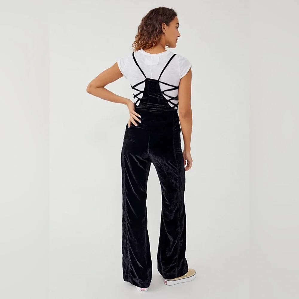 NWT Free People Revolve 90’s Forever Overalls in Black with Tie Sides Jumpsuit - Picture 8 of 12